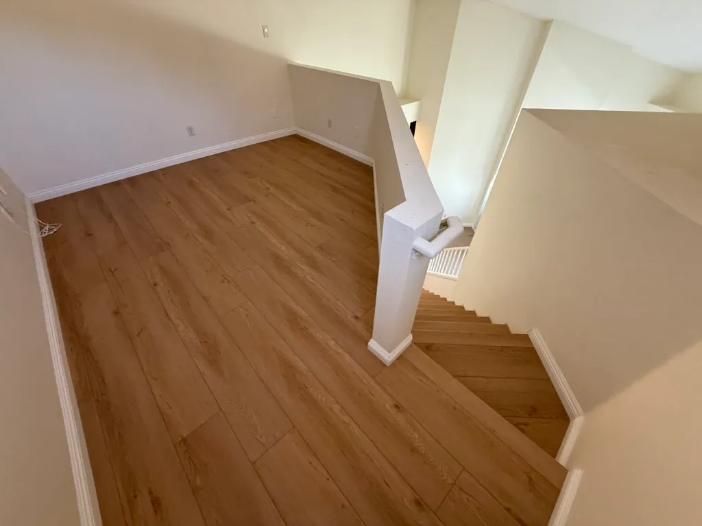 Which One to Choose Between LVP vs Engineered Hardwood