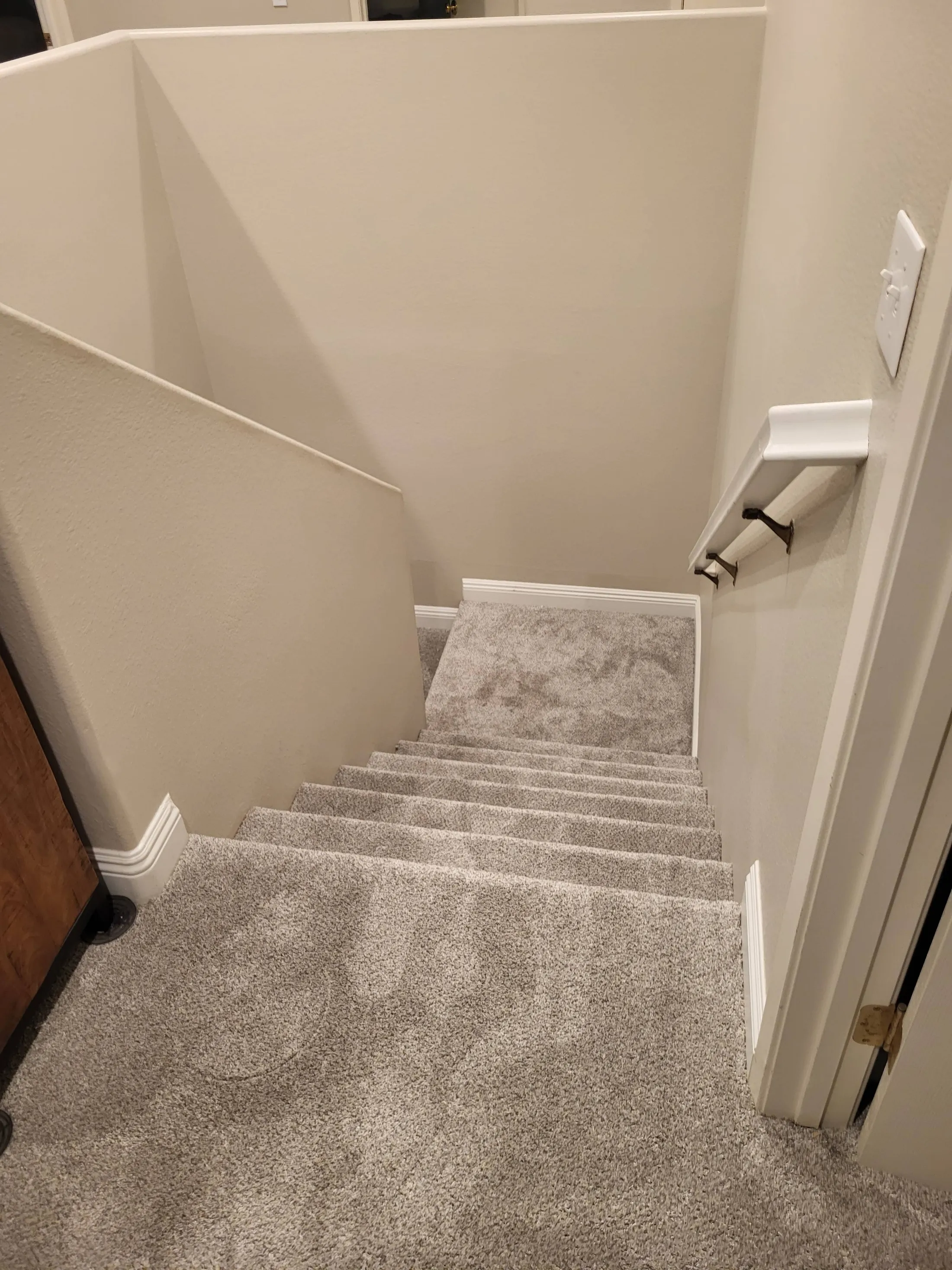 Rigid Core vs WPC Vinyl Plank, Which Should You Choose?